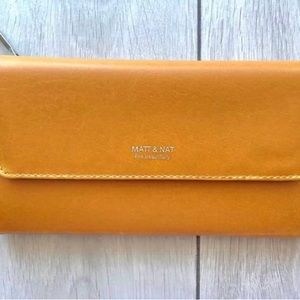 Matt & Nat | Live Beautifully | Clutch/Wallet